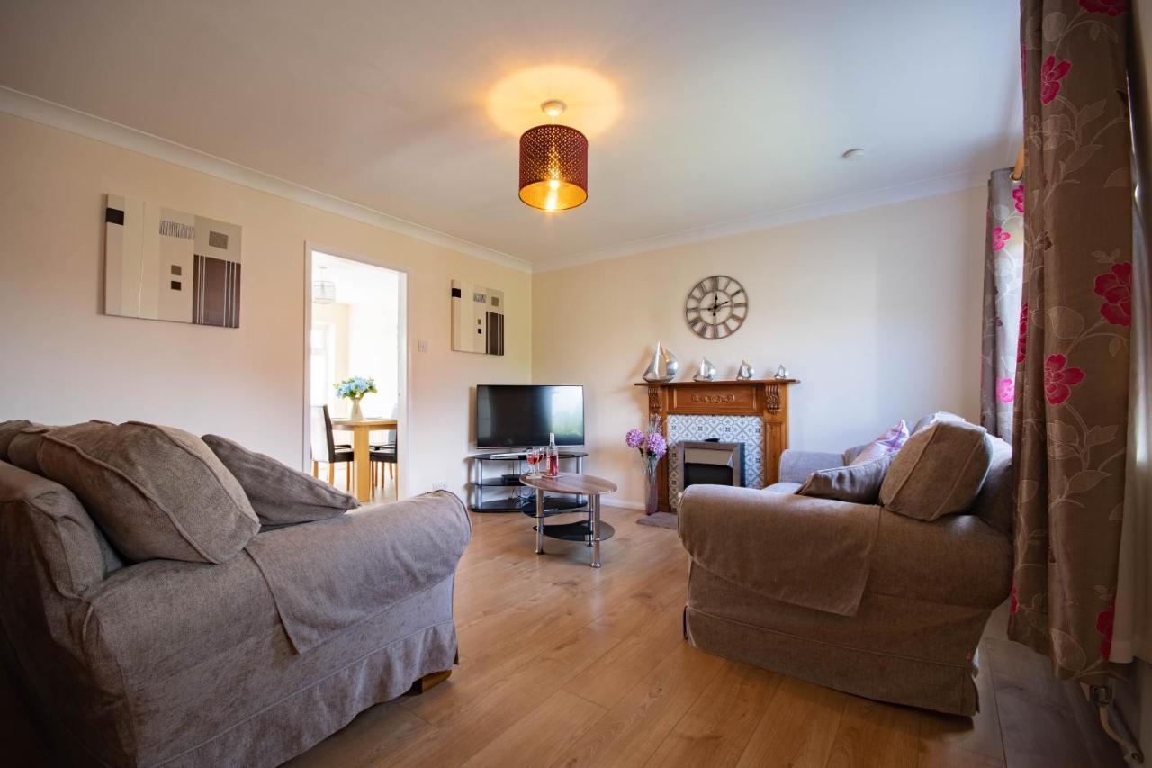 3-Bedroom House With Garden, Conservatory, In Centre Of Worcester Exteriör bild